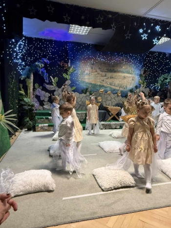 0E48FABD-0D6C-44A0-A31E-CFA41B27089B