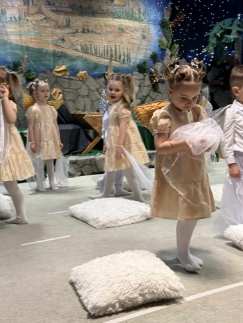 2362B265-0BA4-40F7-BFDE-E9D2A10DC714