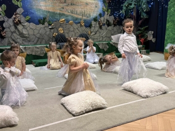 A85AE8AE-24E3-46BF-8BAA-A8809AF195F5