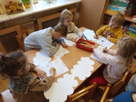 W tym tygodniu nasze Misiaki odkrywały tajemnice pogody 